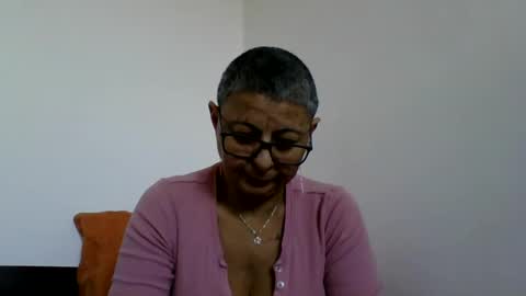 Snapshot of atikaarea chatting on January 2025 11:20:02 AM atikaarea online show from January 2025 11:20:02 AM