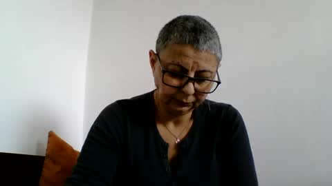 Snapshot of atikaarea chatting on January 2025 10:22:02 AM atikaarea online show from January 2025 10:22:02 AM