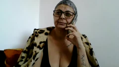 Snapshot of atikaarea chatting on February 2025 12:55:01 PM atikaarea online show from February 2025 12:55:01 PM