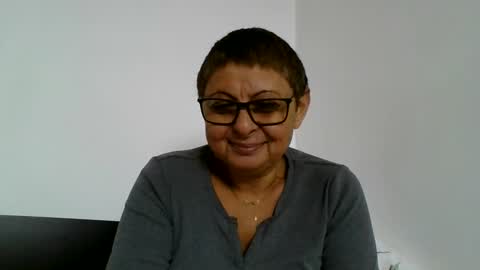 Snapshot of atikaarea chatting on October 2025 10:01:02 AM atikaarea online show from October 2025 10:01:02 AM