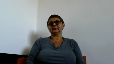 Snapshot of atikaarea chatting on October 2025 12:25:02 PM atikaarea online show from October 2025 12:25:02 PM