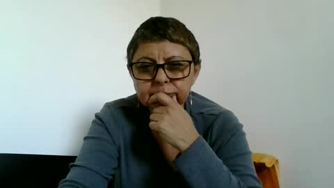 Snapshot of atikaarea chatting on October 2025 02:07:02 PM atikaarea online show from October 2025 02:07:02 PM