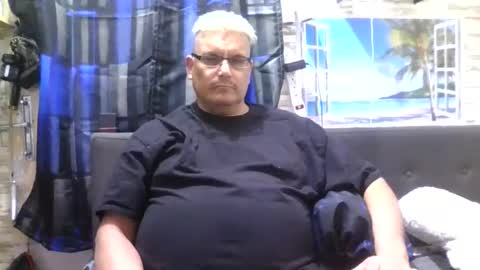 A online show from December 2024 10:12:02 AM