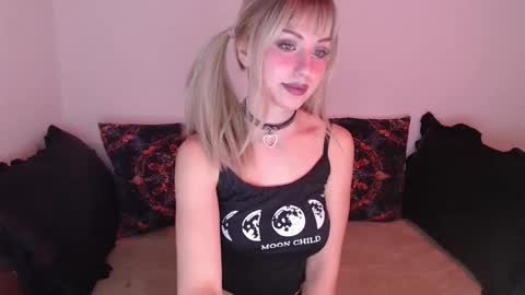 Snapshot of aubrey_rock chatting on February 2026 07:01:02 PM Aubrey online show from February 2026 07:01:02 PM