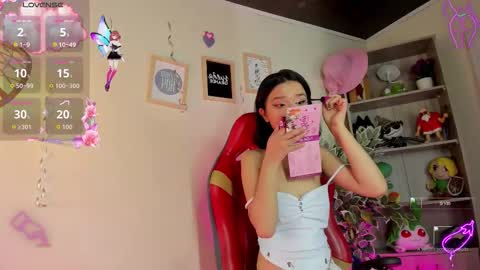 Snapshot of aura_rouss chatting on September 2025 04:22:02 PM aura_rouss online show from September 2025 04:22:02 PM