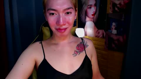 Miss awra online show from November 2025 06:25:02 AM