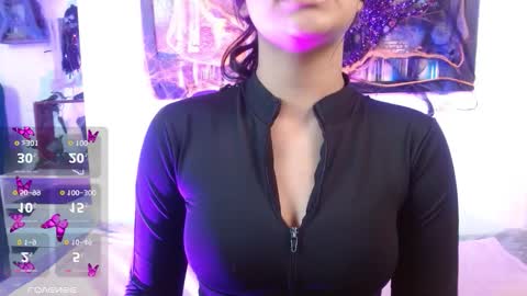 aurelynegp online show from October 2025 11:33:02 AM