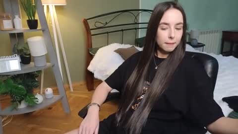 Aurora online show from February 2025 10:44:02 AM