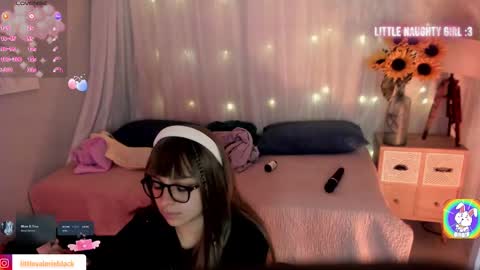 Snapshot of aurora_blaack chatting on September 2025 04:56:02 AM val online show from September 2025 04:56:02 AM