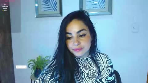 Snapshot of aurora_williams1 chatting on March 2026 01:21:01 AM Aurora online show from March 2026 01:21:01 AM