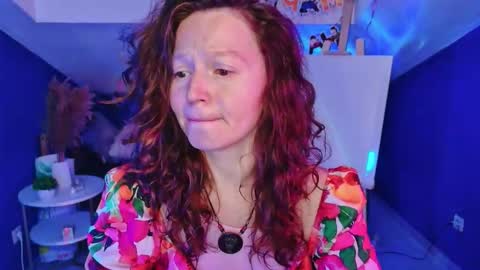 Snapshot of auroraborealis__ chatting on October 2025 06:36:02 AM auroraborealis__ online show from October 2025 06:36:02 AM