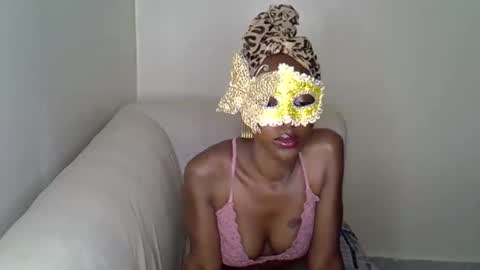 Sparkles online show from December 2025 10:28:01 PM