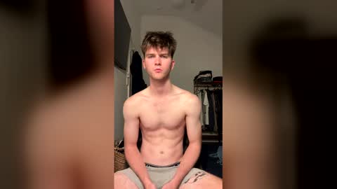aussieboyethan online show from March 2026 12:54:01 PM