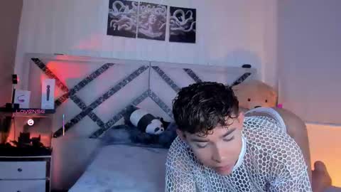 Snapshot of austin_connorr chatting on September 2025 09:53:02 AM austin online show from September 2025 09:53:02 AM