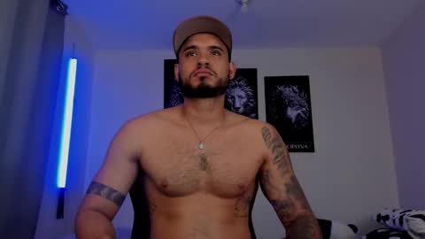 Snapshot of austintorres_ chatting on October 2025 02:52:01 AM AustinTorres online show from October 2025 02:52:01 AM