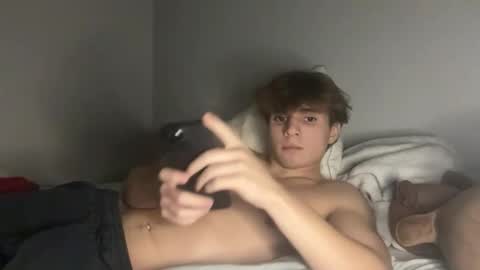 Snapshot of austinwoods2 chatting on October 2025 03:50:02 AM austinwoods2 online show from October 2025 03:50:02 AM