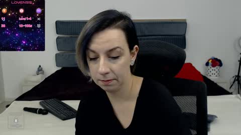 AutumnOpal online show from December 2024 12:07:01 AM