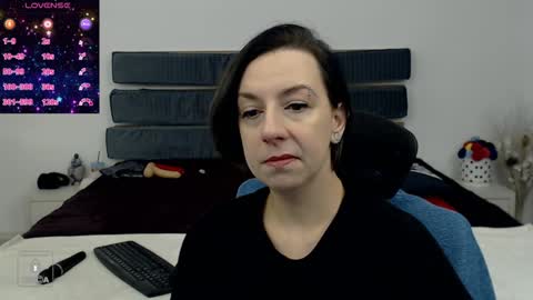 AutumnOpal online show from January 2025 12:25:01 AM