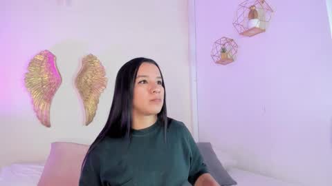 Snapshot of ava_bennett_ chatting on December 2025 11:59:01 AM Ava Bennett online show from December 2025 11:59:01 AM