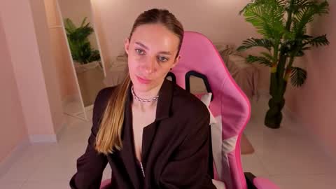 Ava online show from January 2026 08:49:01 AM