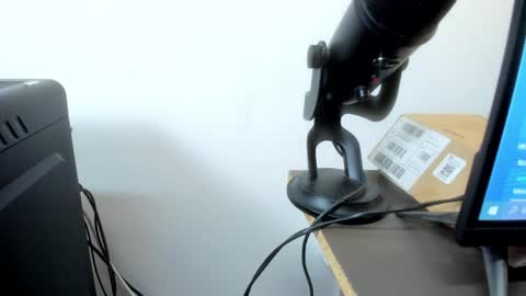 AVA online show from April 2026 03:28:01 AM