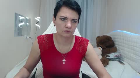 Snapshot of avasaturnian chatting on September 2025 12:05:02 PM avasaturnian online show from September 2025 12:05:02 PM