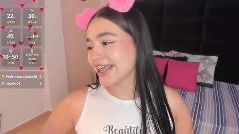 Snapshot of avascott_ chatting on October 2025 06:35:02 PM Ava online show from October 2025 06:35:02 PM