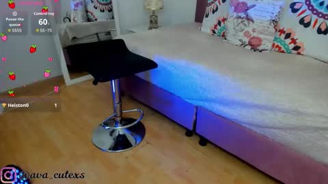 Snapshot of avascott_ chatting on November 2025 08:30:02 PM Ava online show from November 2025 08:30:02 PM