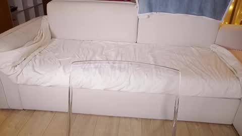 Snapshot of aveksmr chatting on February 2025 09:03:02 PM Kate online show from February 2025 09:03:02 PM