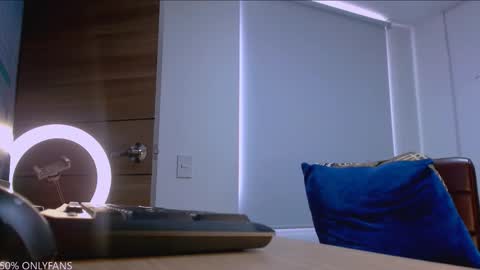 Hi im aqua is nice with me online show from January 2026 08:25:02 PM