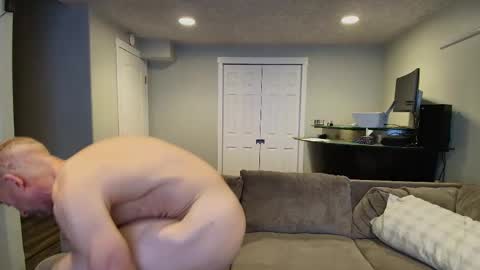 averageandsum online show from December 2025 04:48:02 PM