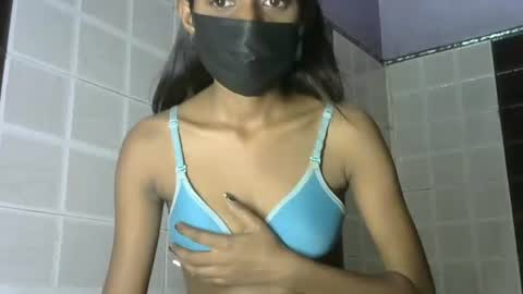 Snapshot of avery_lust01 chatting on May 2026 06:54:02 AM avery_lust01 online show from May 2026 06:54:02 AM