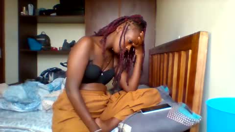 averygoodbadgirl online show from May 2026 06:11:01 AM