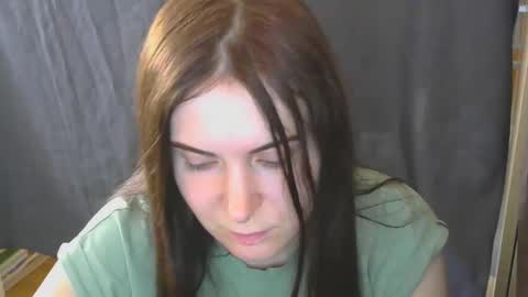 avialenne online show from May 2026 09:17:01 AM