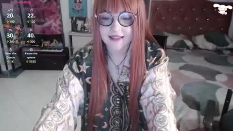 Snapshot of avril2809 chatting on October 2025 02:22:02 AM Abril online show from October 2025 02:22:02 AM