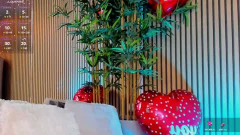 AVRILL CYRUX online show from February 2025 10:28:01 AM