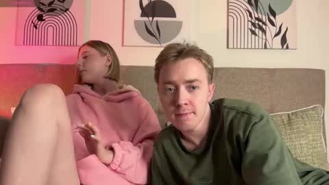 Avrora Jessie online show from November 2025 12:34:01 PM