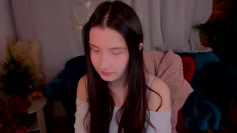 Avrora online show from January 2026 01:05:02 PM