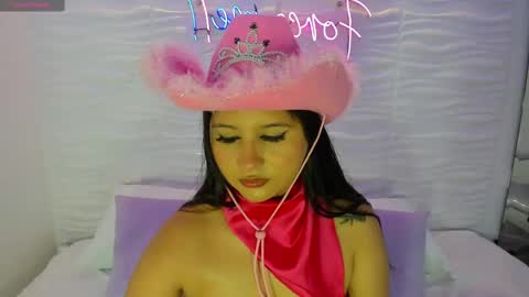 Avy  online show from February 2025 10:37:02 AM