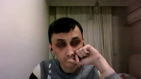 Snapshot of awesenheit chatting on February 2025 08:24:01 PM awesenheit online show from February 2025 08:24:01 PM