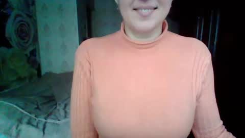 Snapshot of awesomeladyy chatting on December 2024 08:49:01 AM awesomeladyy online show from December 2024 08:49:01 AM