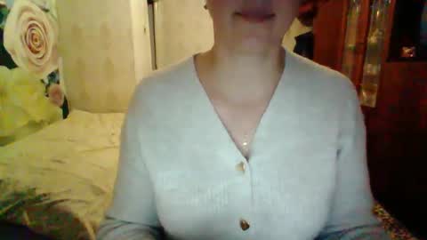 Snapshot of awesomeladyy chatting on January 2025 02:35:01 PM awesomeladyy online show from January 2025 02:35:01 PM