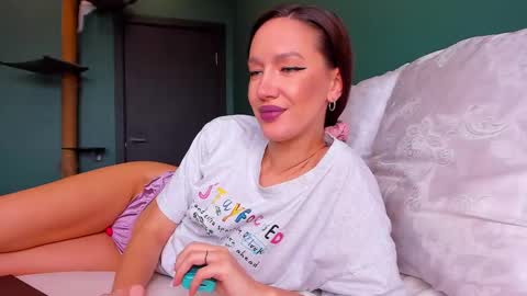 Awgustina online show from February 2025 09:31:01 AM