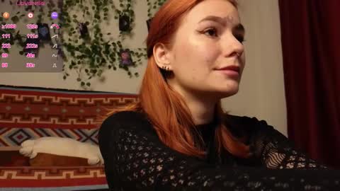 Snapshot of aww_burn chatting on December 2025 02:17:02 AM Tris online show from December 2025 02:17:02 AM