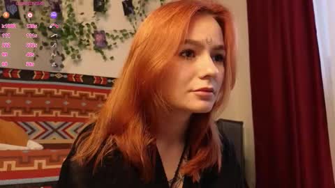 Snapshot of aww_burn chatting on December 2025 04:43:02 AM Tris online show from December 2025 04:43:02 AM