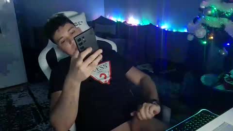 Artur online show from January 2025 06:43:01 PM