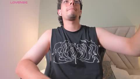 Yooung King  online show from February 2026 02:54:01 AM