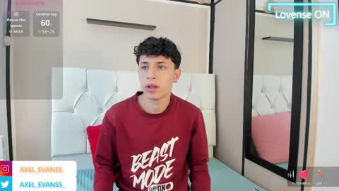 Axel Evanss online show from September 2025 12:39:01 PM