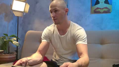 Snapshot of axel_fairchaild chatting on January 2026 01:59:02 PM Axel Fairchaild online show from January 2026 01:59:02 PM