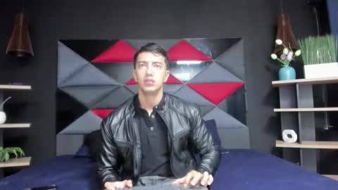 Snapshot of axel_hendrick chatting on February 2026 11:36:02 AM axel_hendrick online show from February 2026 11:36:02 AM